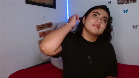 Snapshot of dennis_love_ chatting on February 19, 4:19 am rosse online show from February 19, 4:19 am