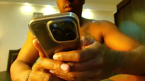 denzelrios online show from February 8, 6:55 pm