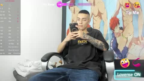 Snapshot of dereck_boyy_ chatting on July 4, 8:59 pm Dereck Boy online show from July 4, 8:59 pm