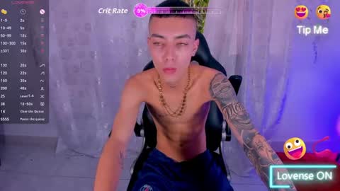 Snapshot of dereck_boyy_ chatting on July 20, 8:00 pm Dereck Boy online show from July 20, 8:00 pm