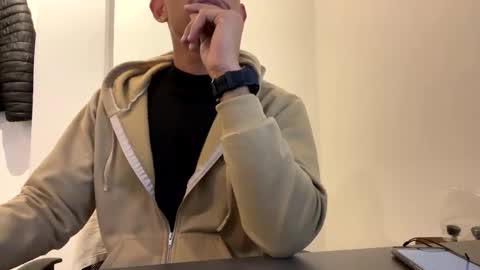 Dereck Myers online show from February 13, 8:48 am