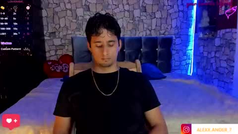 DEREKK   online show from December 22, 3:44 am