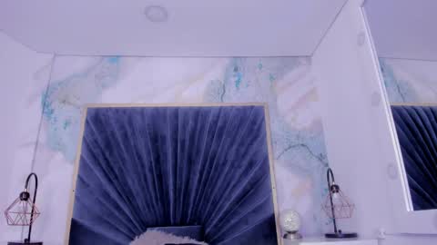 Snapshot of derieri_blush chatting on May 27, 5:32 pm Deri online show from May 27, 5:32 pm