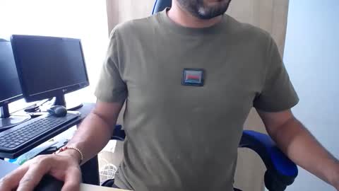     online show from May 19, 4:02 pm