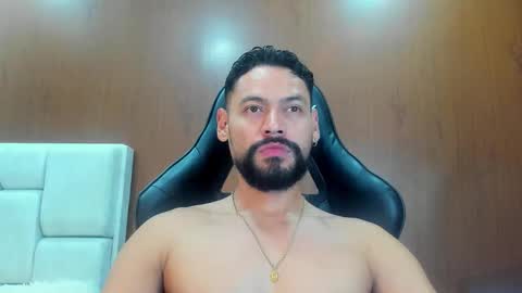 DerryBigger CM online show from September 23, 7:17 pm