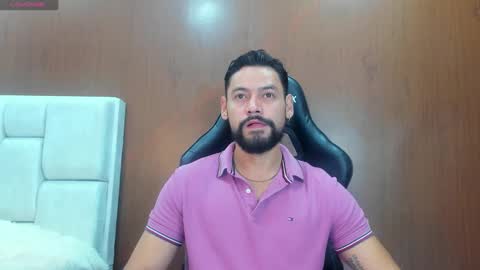 DerryBigger CM online show from October 8, 2:36 pm