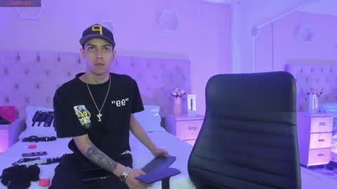 derrymeyers online show from May 21, 5:36 am
