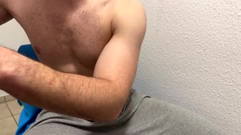 Snapshot of dertom_xxx chatting on January 10, 6:04 am Tom online show from January 10, 6:04 am