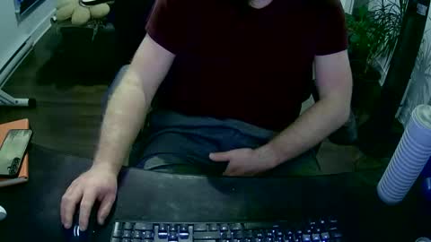 Snapshot of desdisdes chatting on May 29, 9:13 pm desdisdes online show from May 29, 9:13 pm