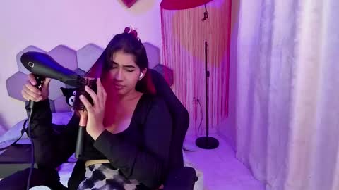 TORI AND MR. BEAR online show from March 17, 6:44 pm