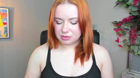 LAYLA online show from March 25, 10:32 am