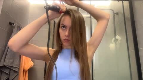 Ksenia online show from May 21, 2:40 am