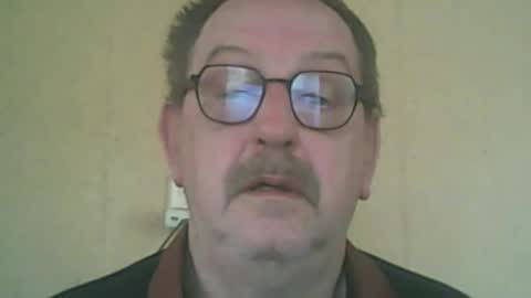 destelp online show from April 18, 1:15 pm