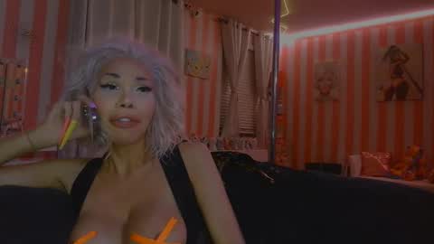 IMMACULATE BEAUTY online show from November 9, 12:14 pm