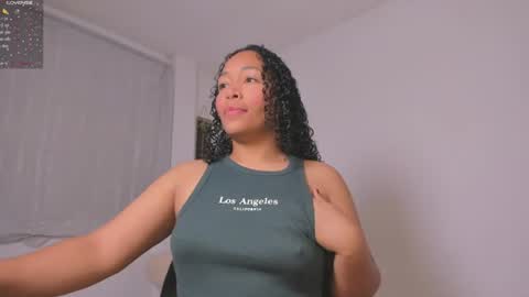 desty_y online show from June 13, 11:08 am
