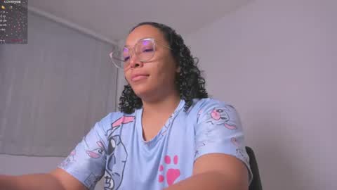 desty_y online show from July 11, 12:57 am