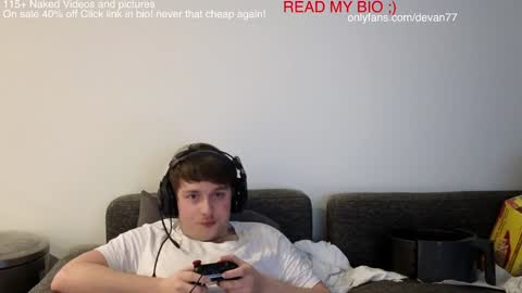 Devan online show from December 13, 5:27 am