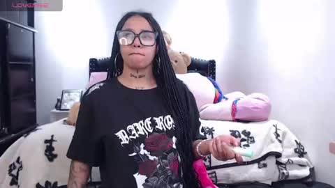 devi_black_13_ online show from July 4, 2:18 am