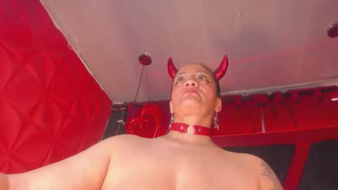 devil_taylorx online show from February 14, 4:15 pm