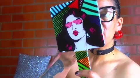 devil_taylorx online show from July 7, 4:33 pm