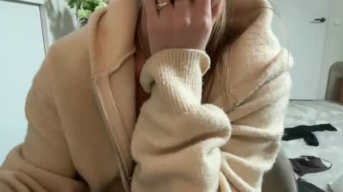 devildaniella online show from March 23, 12:20 pm