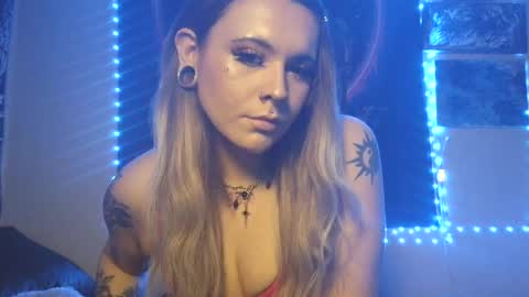 devyn winter online show from July 5, 12:17 am