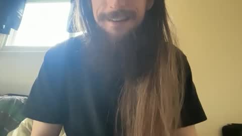 deweydreams online show from April 13, 7:41 pm