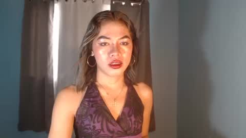 Snapshot of dexie121698 chatting on January 25, 1:43 am dexie121698 online show from January 25, 1:43 am