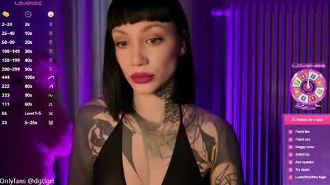 dgtlgrl online show from February 19, 4:14 pm