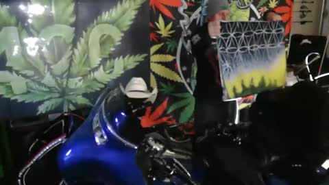 Snapshot of diabolic_yeti76 chatting on January 10, 4:53 pm Yeti online show from January 10, 4:53 pm