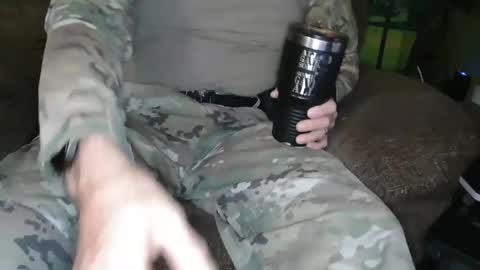 Snapshot of diabolic_yeti76 chatting on February 1, 3:32 pm Yeti online show from February 1, 3:32 pm