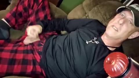 Snapshot of diabolic_yeti76 chatting on February 20, 3:56 pm Yeti online show from February 20, 3:56 pm