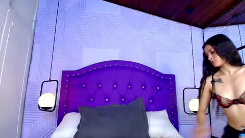 Camila and Megan online show from January 15, 11:15 am