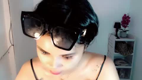 diamond_temptress online show from June 9, 9:32 am
