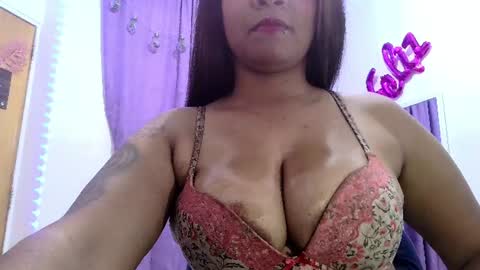 diamondd_gold online show from June 17, 12:18 pm