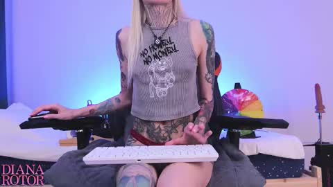 Snapshot of diana_rotor chatting on January 14, 5:24 am Diana online show from January 14, 5:24 am