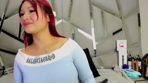 dianarous online show from February 21, 4:02 am