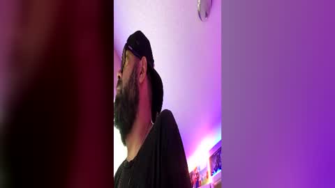Snapshot of dick607 chatting on June 17, 11:23 am dick607 online show from June 17, 11:23 am