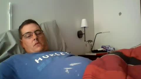 Snapshot of dickcashflow chatting on July 30, 4:11 am dickcashflow online show from July 30, 4:11 am