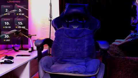 Snapshot of dickdamian_ chatting on March 4, 6:58 pm Damin online show from March 4, 6:58 pm