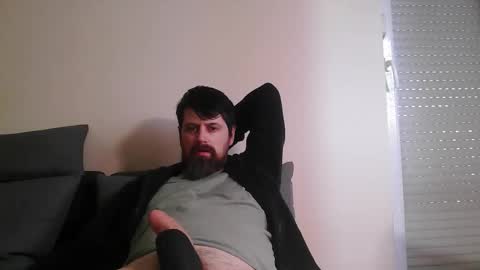 Snapshot of dickstaza chatting on February 27, 11:43 am dickstaza online show from February 27, 11:43 am