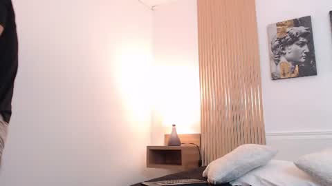 diego_salvatore online show from June 17, 5:58 pm