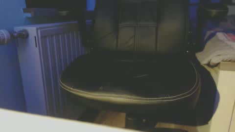 dildolover1278 online show from December 14, 4:09 pm