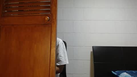 Dimitri online show from April 19, 3:17 am