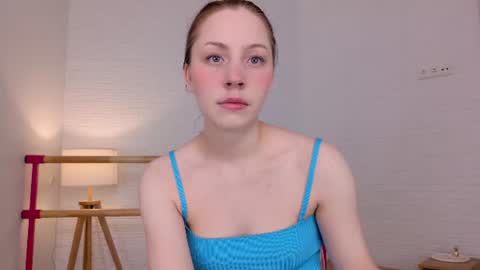 Snapshot of dina_peach chatting on June 29, 6:08 am Dina online show from June 29, 6:08 am