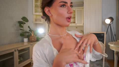 Dina and ill be glad to be here with you follow to me  online show from May 23, 3:45 am
