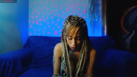 Snapshot of diosa_honey chatting on February 4, 10:58 pm Diosa online show from February 4, 10:58 pm