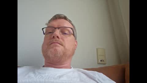 dirkkie1975 online show from February 22, 11:53 am