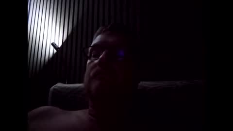 dirkkie1975 online show from May 31, 9:38 pm