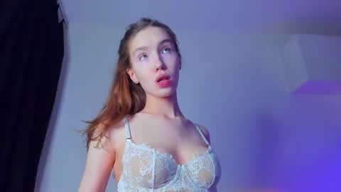 Hailey online show from February 22, 1:44 am